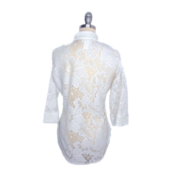 Late 60s -La Sirena- Women's eyelet mid sleeve zippered top. Mod style, size 6. - Picture 3 of 3